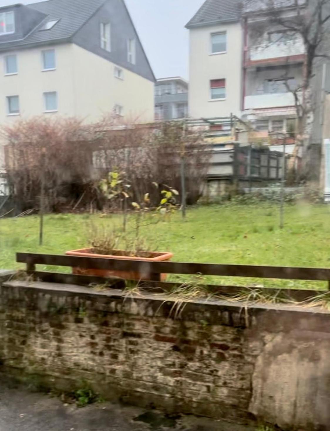 Tunnel Apartment - Nordbahntrasse, Kontaktloser Self-Check-In, Netflix Вупертал Екстериор снимка