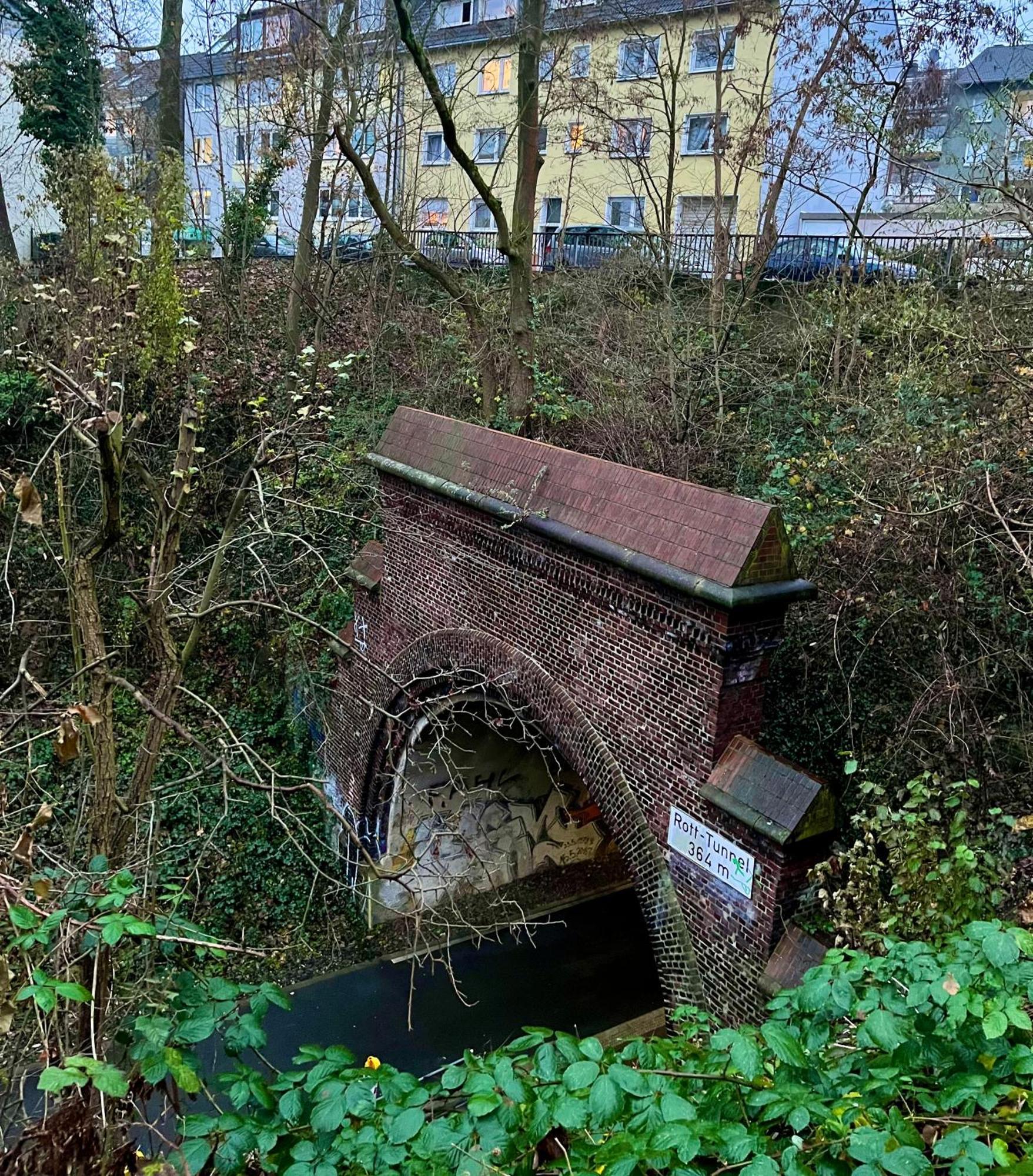 Tunnel Apartment - Nordbahntrasse, Kontaktloser Self-Check-In, Netflix Вупертал Екстериор снимка